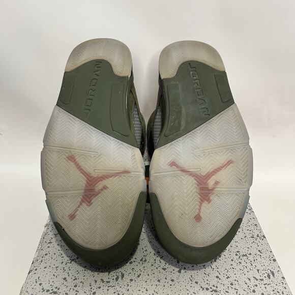 Nike Air Jordan 5 Retro SE “Olive” - Picture 7 of 10
